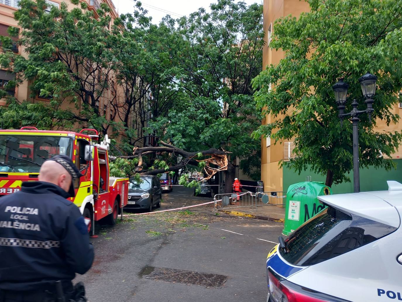 La DANA descarga con fuerza en Valencia y ocasiona varios daños