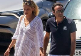 Ana Soria y Enrique Ponce en una foto de archivo, poco después de confirmarse su relación de pareja.