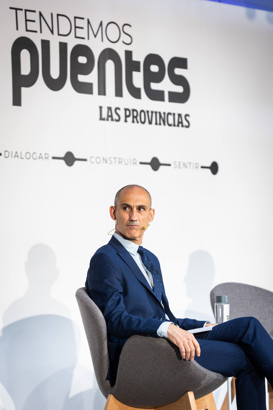 El ministro de Exteriores, José Manuel Albares, visita LAS PROVINCIAS