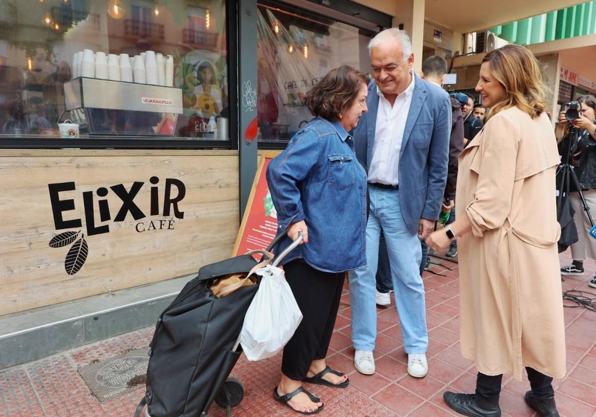 María José Catalá y Esteban González Pons visitan el Mercado de Ruzafa