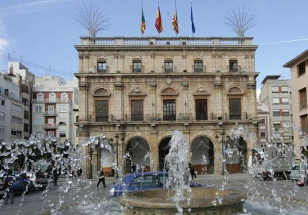 Amparo Marco no tomará posesión del acta de concejal, por lo que no estará en la oposición de Castellón
