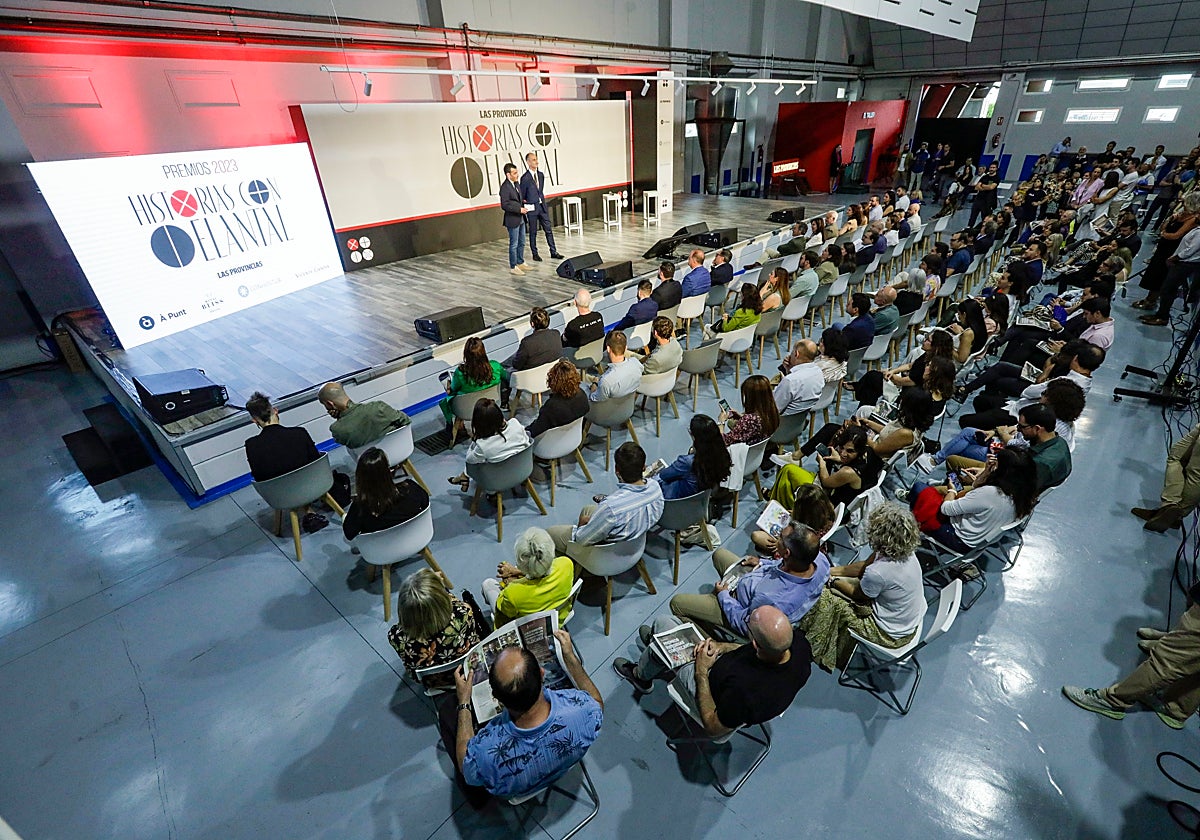 La Rotativa, abarrotada para la entrega de premios, este lunes.