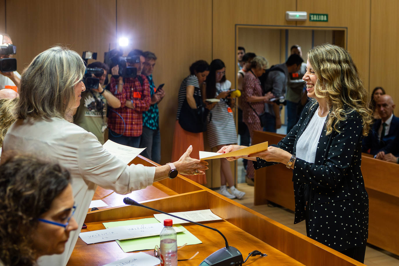 Recogida de actas de todos los concejales del Ayuntamiento de Valencia