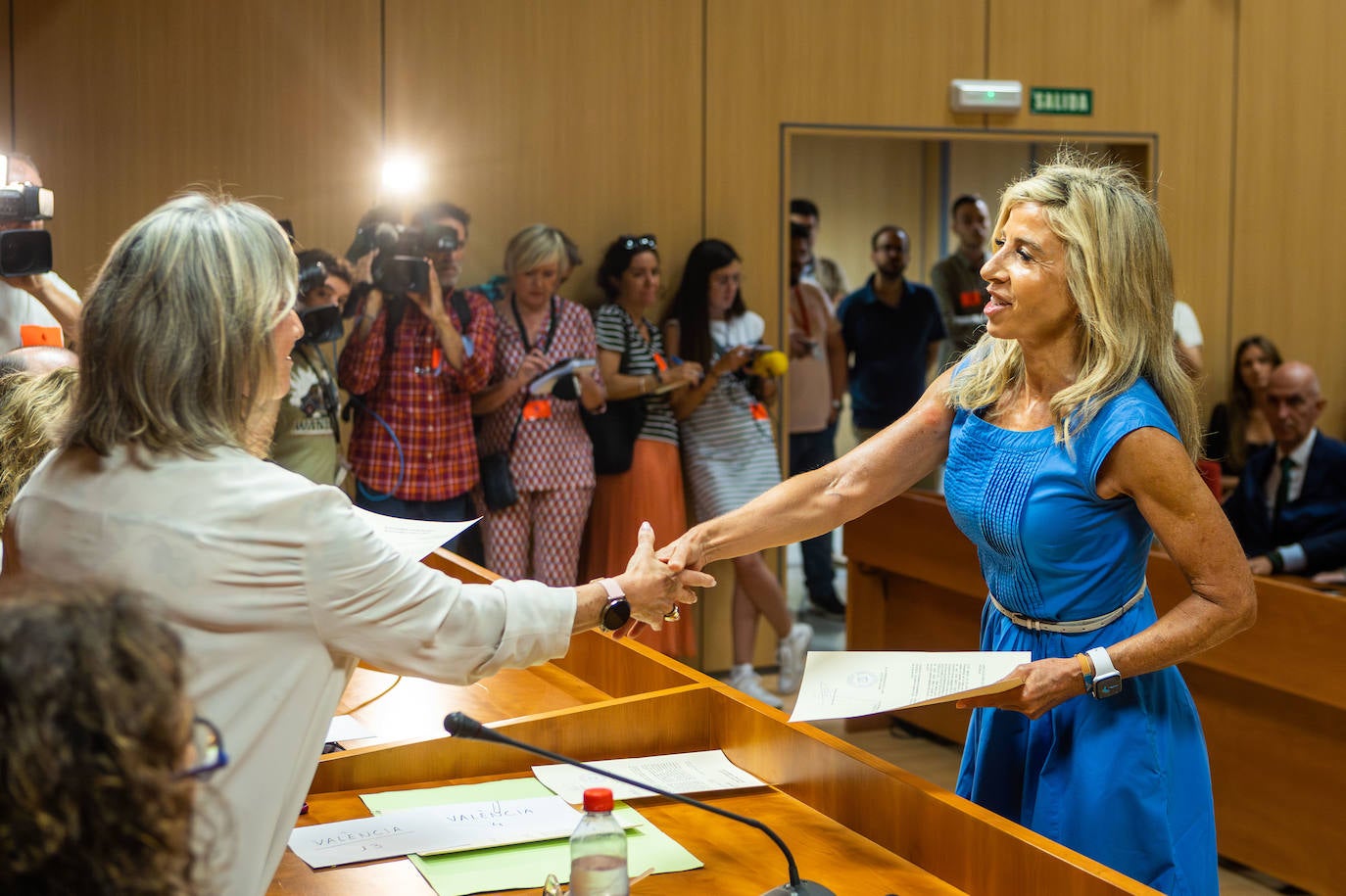 Recogida de actas de todos los concejales del Ayuntamiento de Valencia