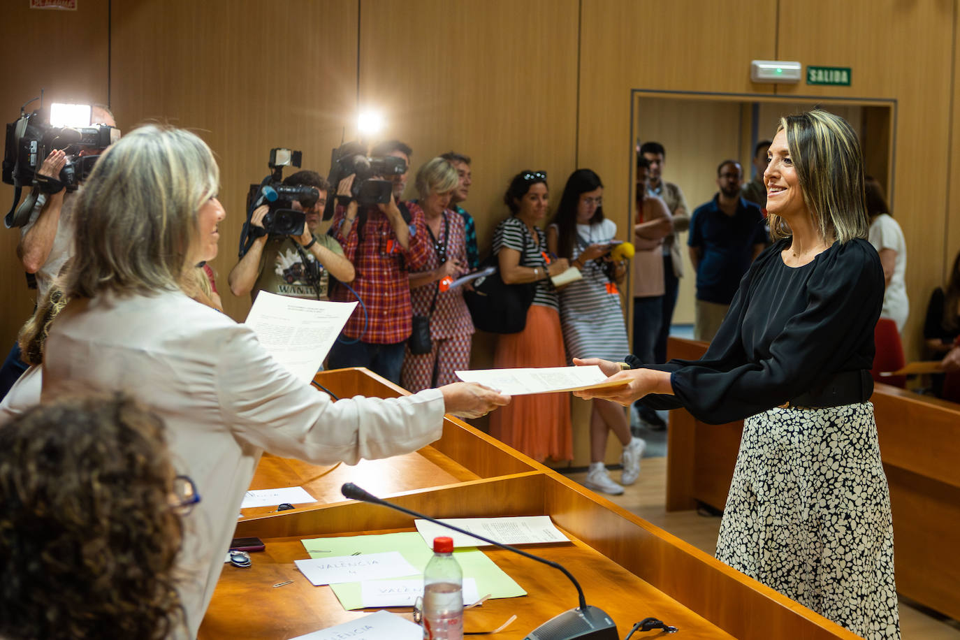 Recogida de actas de todos los concejales del Ayuntamiento de Valencia