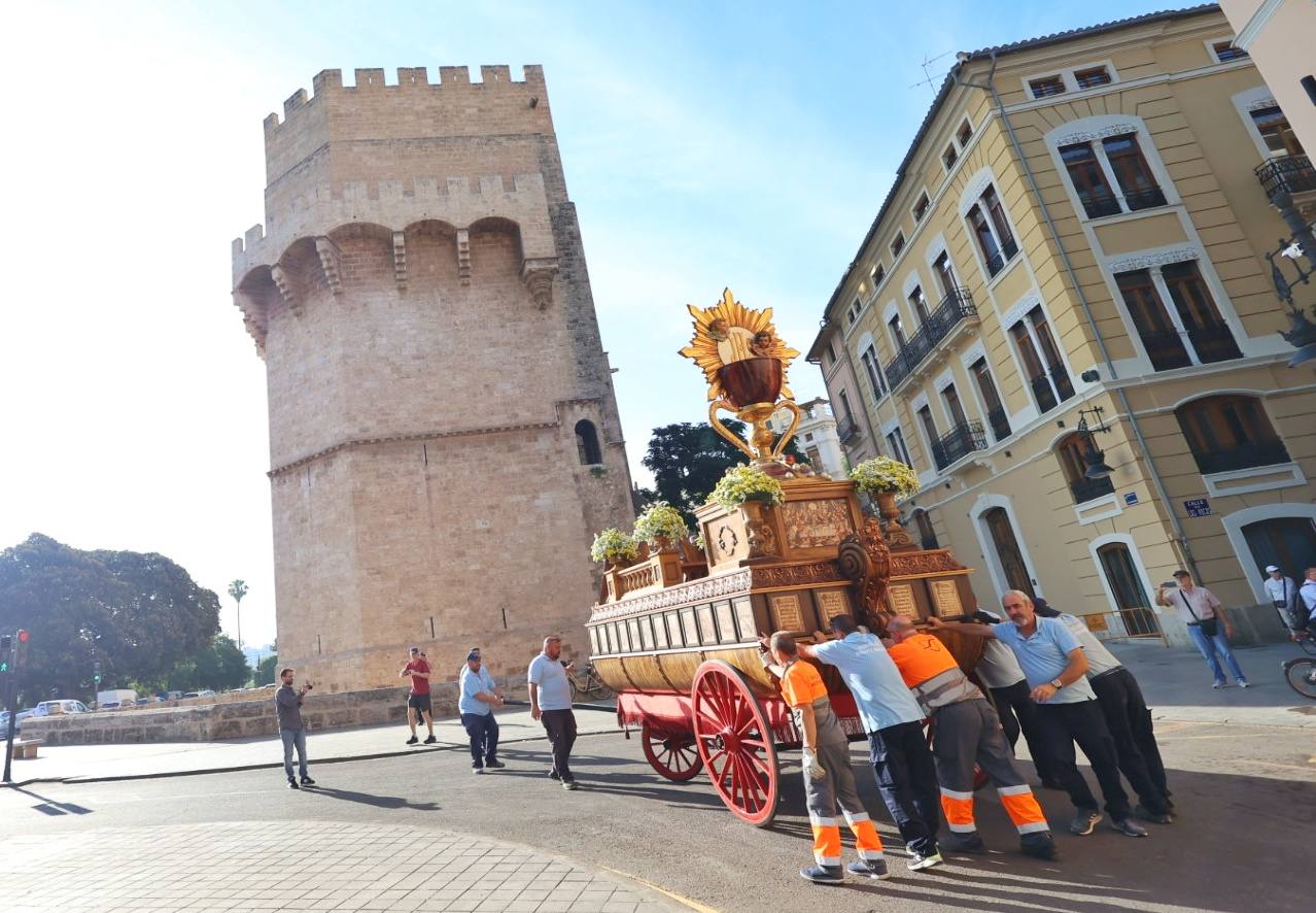 Salida de las Rocas en el Corpus Christi de Valencia