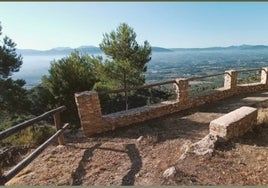 Vistas desde lo alto de la Sierra de Benicadell.