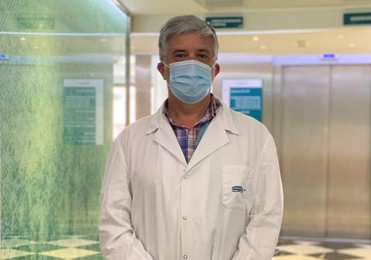 Imagen principal - Dr. Miguel Angel Climent, Jefe clinico del Servicio de Oncología Média de IVO