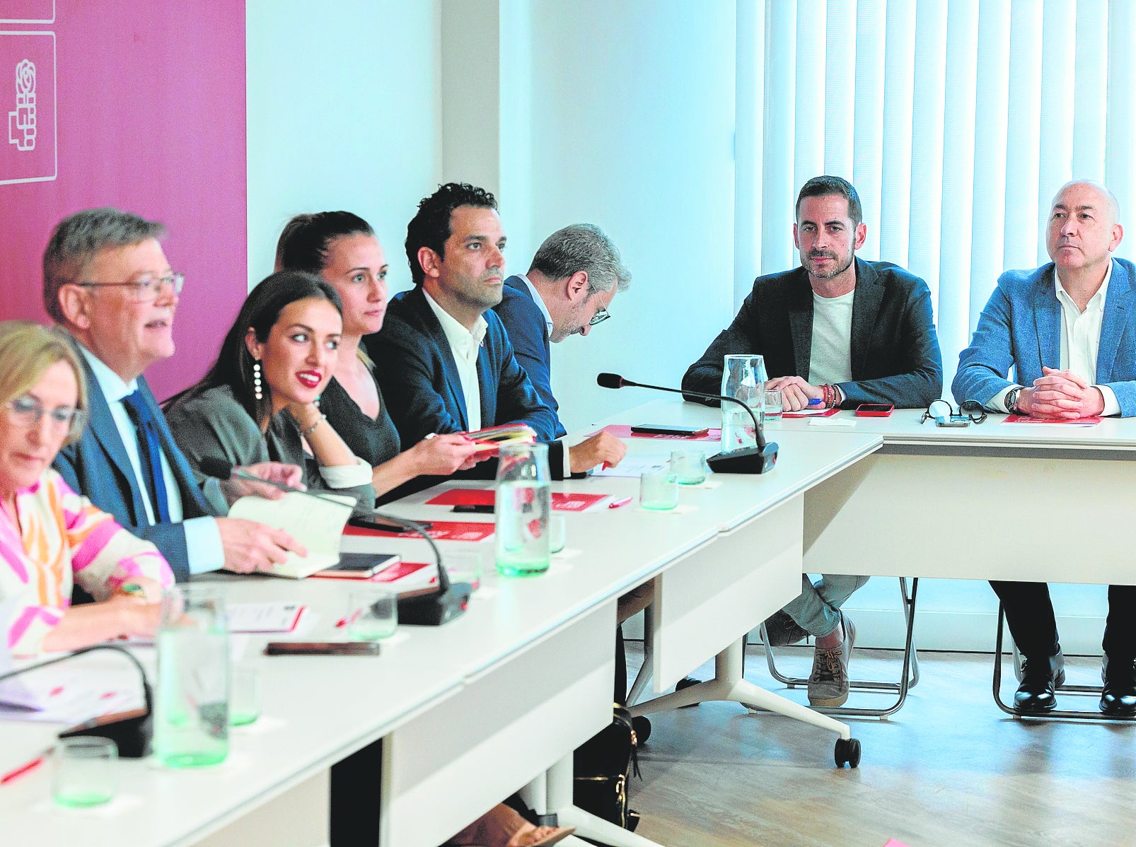 Fernández Bielsa y Soler, a la derecha, en una reunión de la ejecutiva dirigida por Puig.