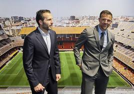 Rubén Baraja y Carlos Marchena, en el día de su presentación.