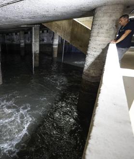 Imagen secundaria 2 - Depósito de tormentas ubicado entre Eugenia Viñes y Dr. Marcos Sopena.