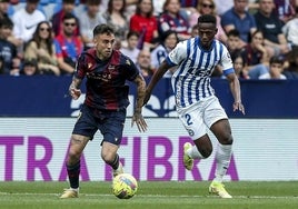 Róber Ibáñez, durante un partido de Liga ante el Alavés.