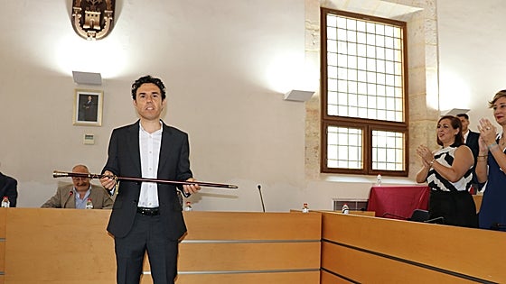 Compromís coge la vara de mando para gobernar dos años en Llíria