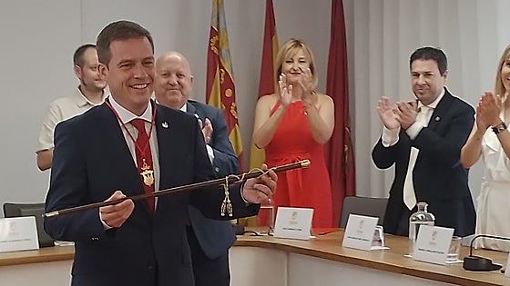 Roger Cerdà se compromete a luchar contra los que porten «la bandera de la regresión» de las políticas sociales