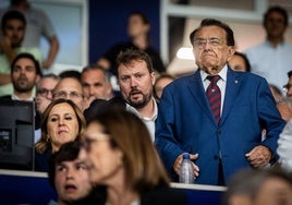 Paco Fenollosa, el sábado en el palco del Ciutat de València.