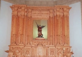 Retablo de la iglesia de San Miguel que se quiere restaurar.
