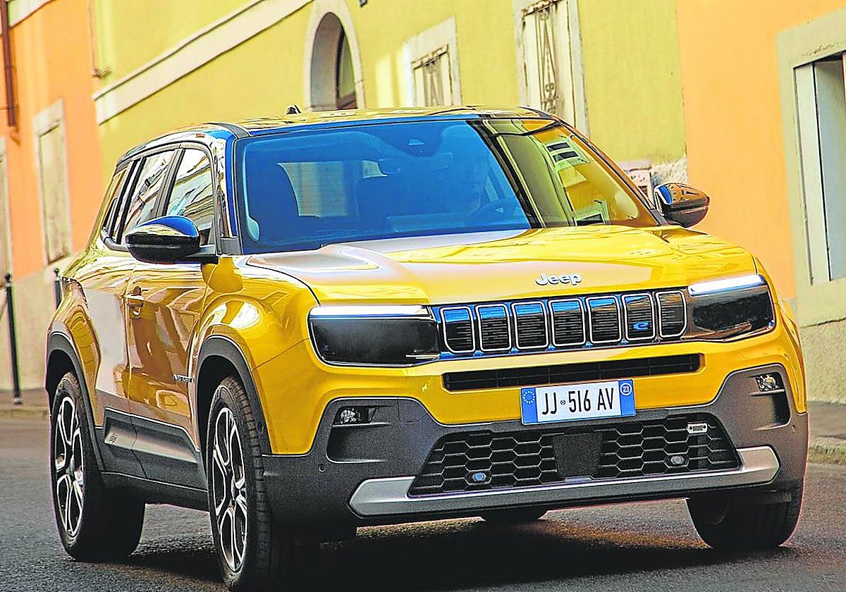 Imagen muy atractiva para el último modelo de Jeep, el eléctrico y urbano Avenger.