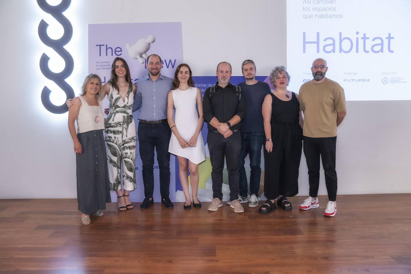 Presentación de las tendencias en hábitat en el centro de cultura del Carmen.