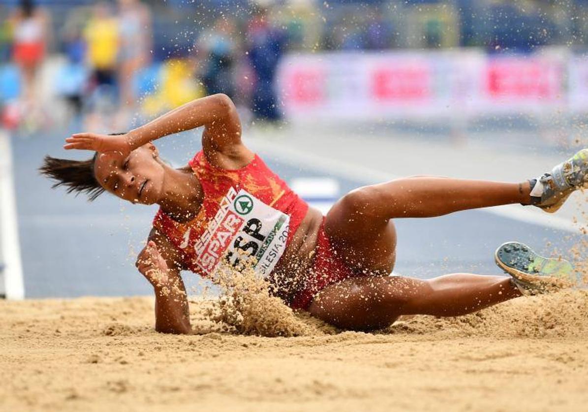 La española Ana Peleteiro en la prueba femenina de Triple Salto durante los Juegos Europeos de Cracovia 2023