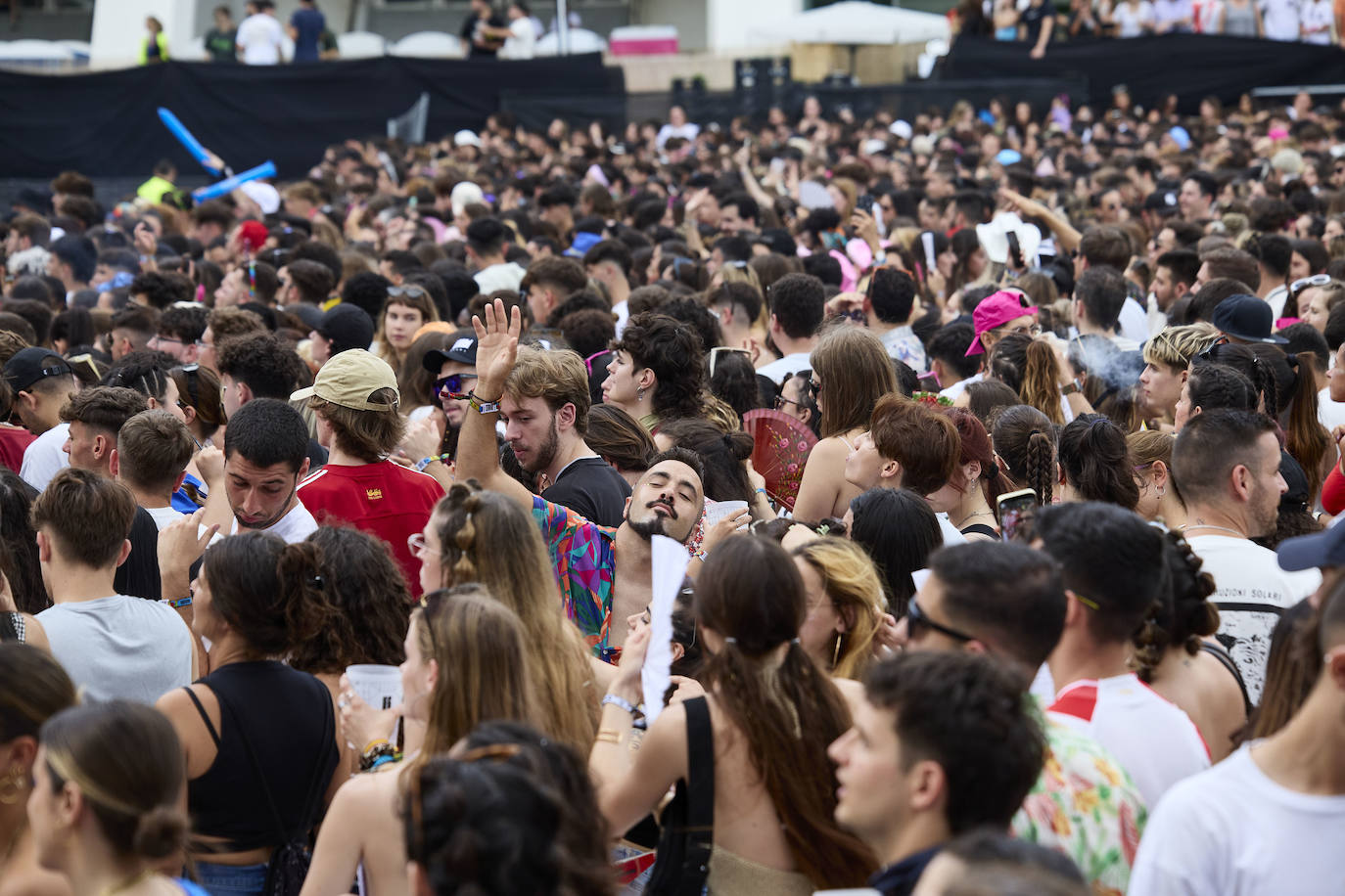 Miles de personas vibran con el Big Sound de Valencia en su primer día