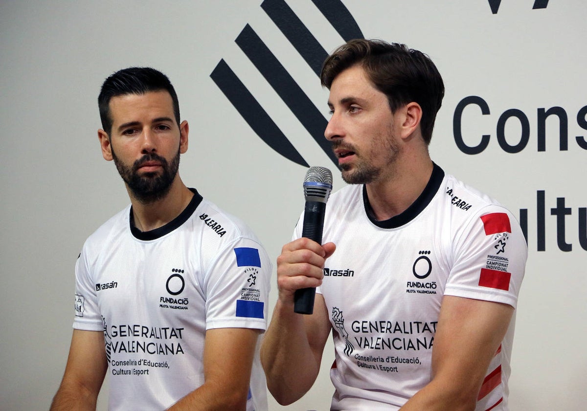 Pere Roc II y Puchol II, durante la presentación de la final.