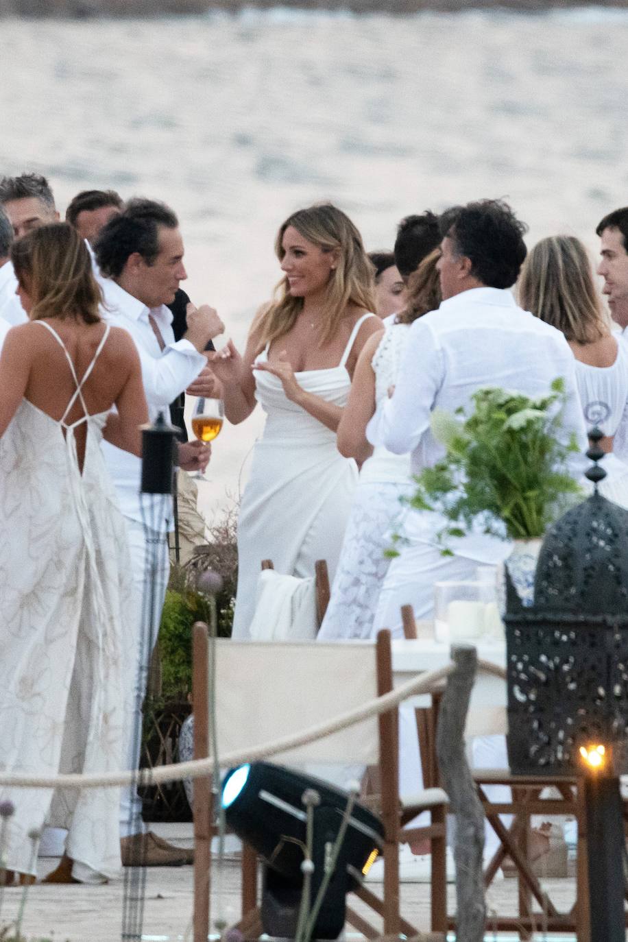 Edurne y De Gea: &#039;sí quiero&#039; con familia y amigos en Menorca