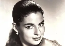 La bailarina Trini Reyes en los años 60.