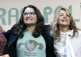 Mónica Oltra junto a Yolanda Díaz en el acto 'Otras políticas' celebrado en 2021.