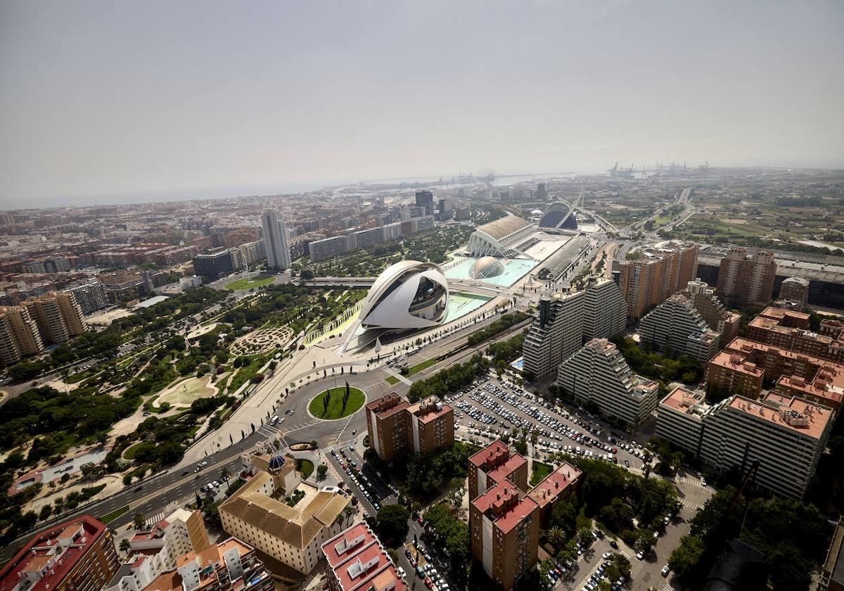 Valencia desde el helicóptero de la Guardia Civil