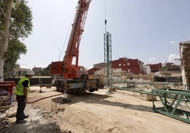 Obras del centro de día para personas mayores del Cabanyal, junto a la calle Francisco Eiximenis y Poble Nou de la Mar.