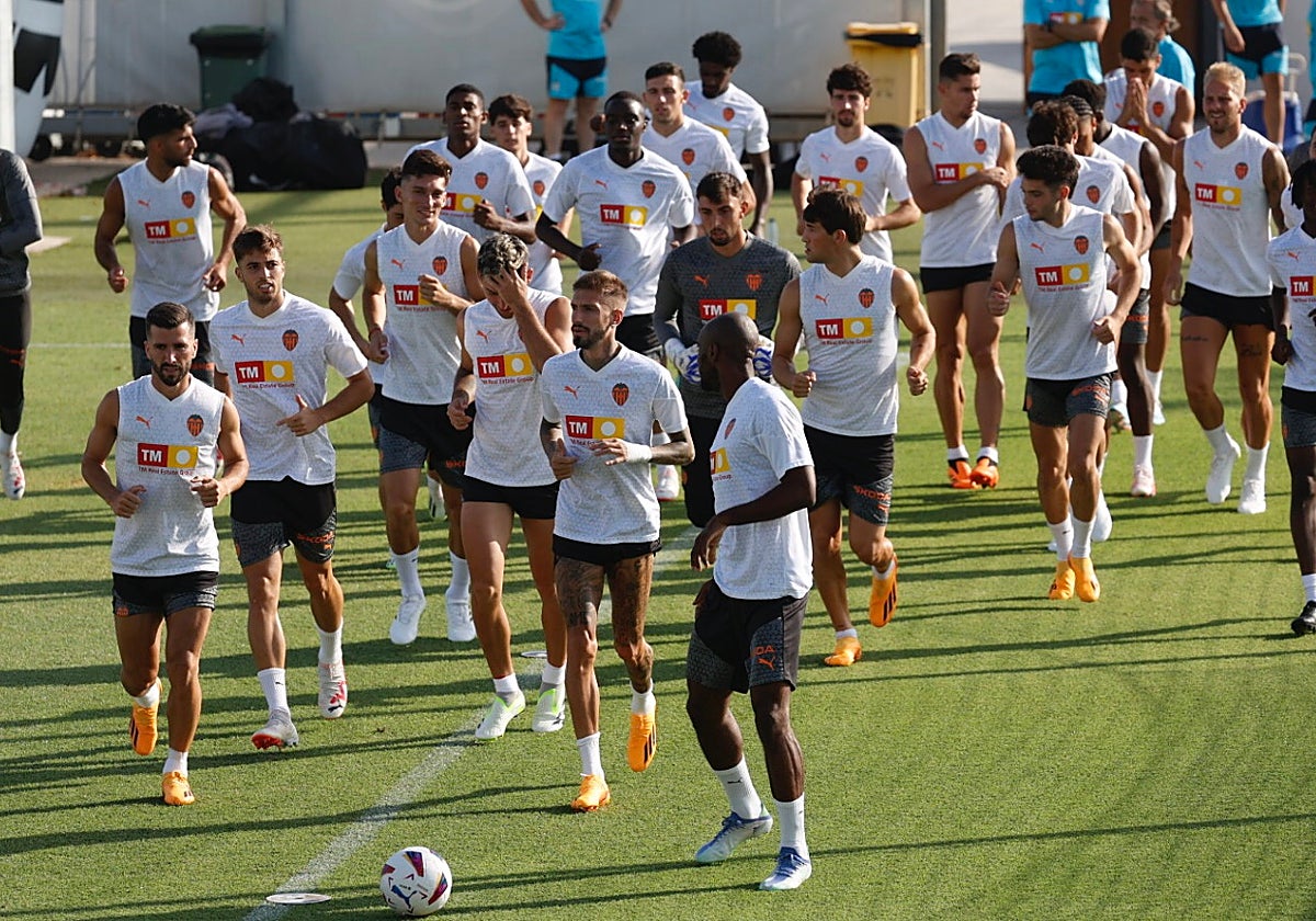 Valencia CF | Cavani y Marcos André, las grandes ausencias en el ...