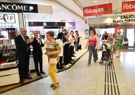 Comienzan las rebajas del Corte Inglés en una imagen de archivo.