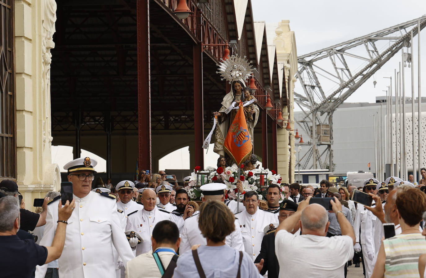 Valencia le rinde homenaje a la Virgen del Carmen