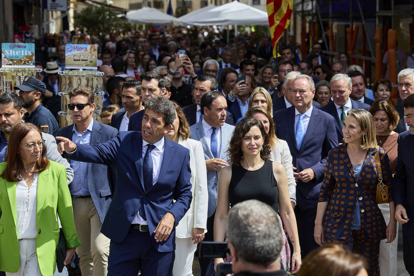 Así ha sido la toma de posesión de Carlos Mazón como presidente de la Generalitat