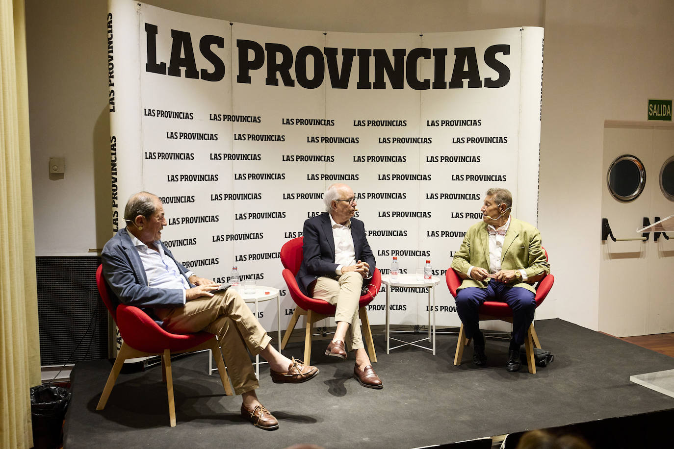 Aula LAS PROVINCIAS reivindica la pasión por los miura