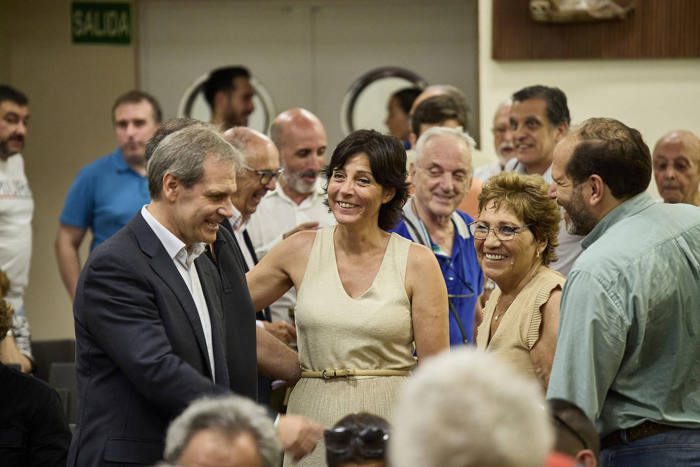 Aula LAS PROVINCIAS reivindica la pasión por los miura