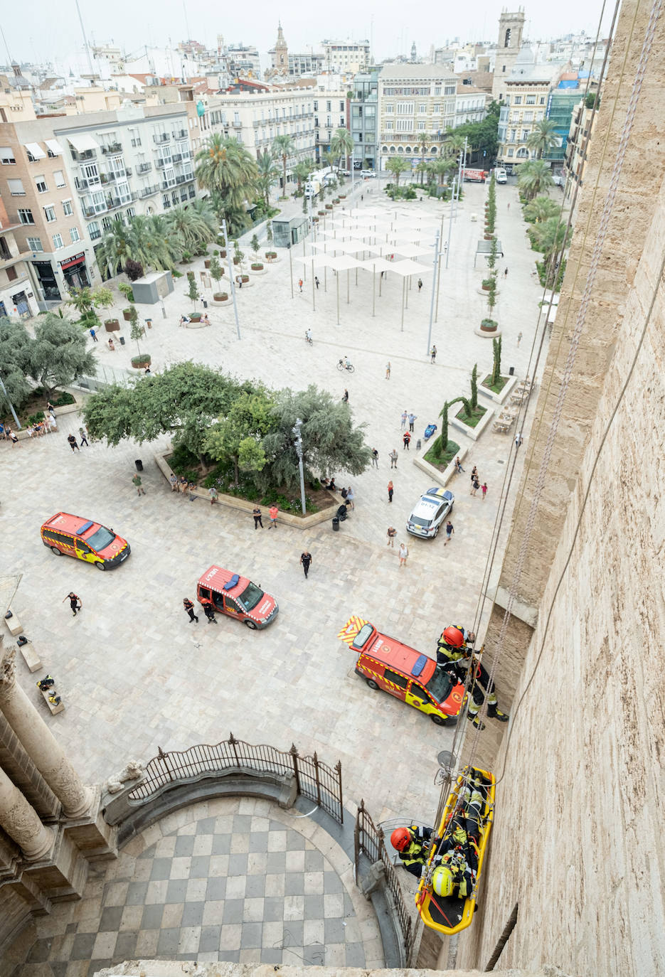 Un simulacro de evacuación sorprende en pleno Micalet