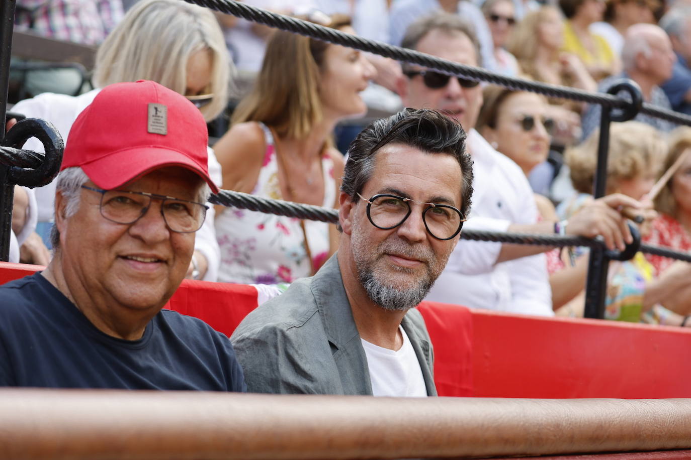 Los rostros conocidos que han asistido a la Plaza de Toros de Valencia