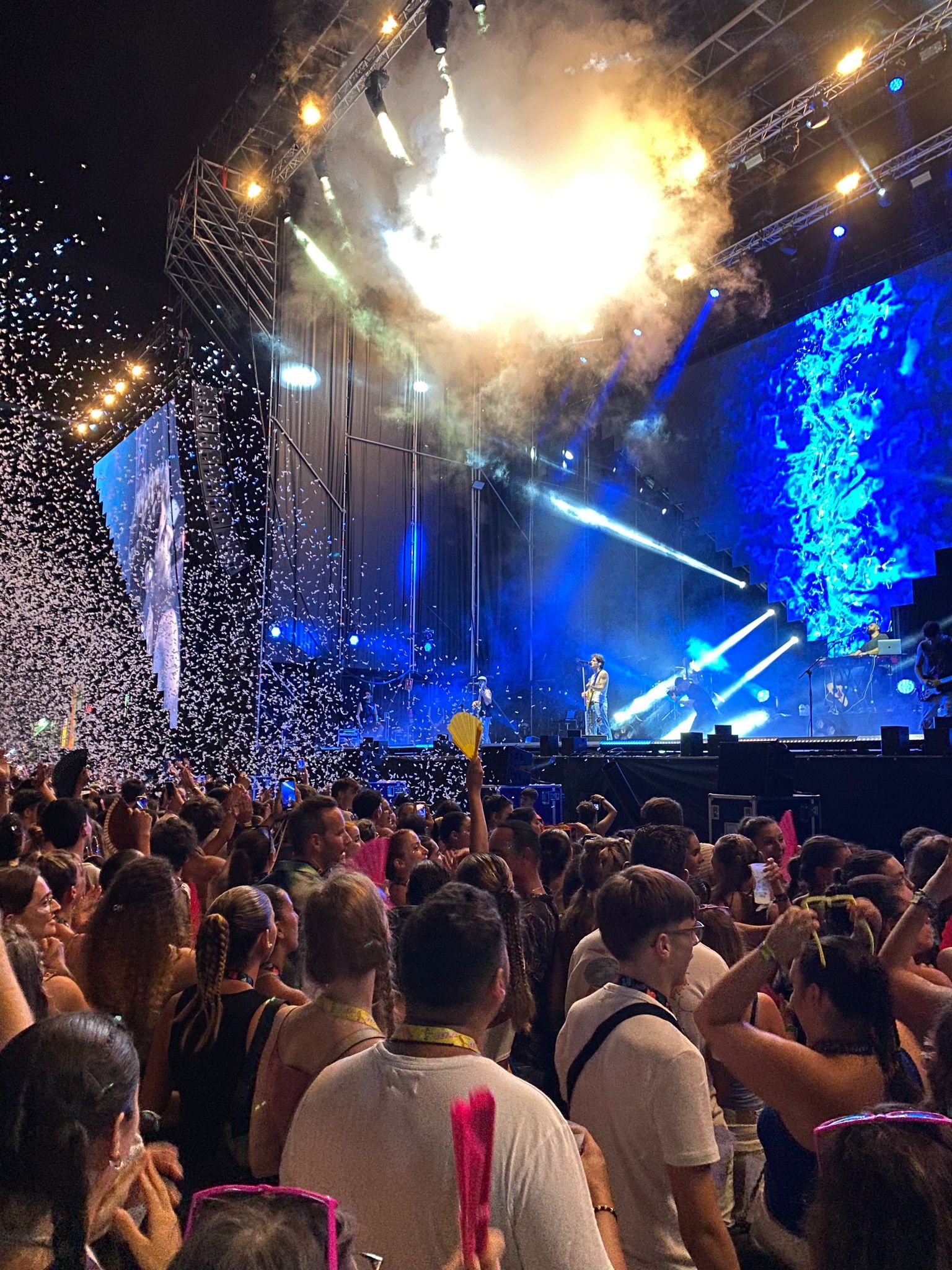 Fotos del concierto de Quevedo y Ana Mena en el Zevra Festival de Cullera