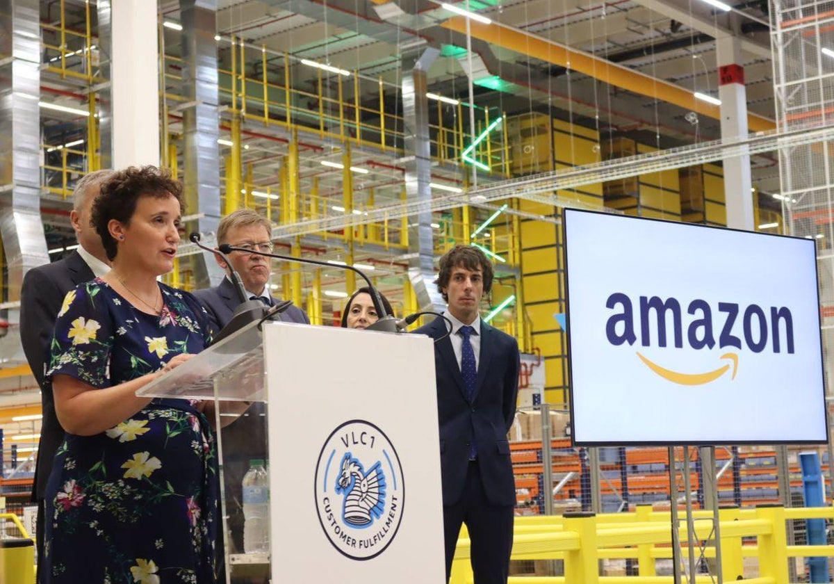 Inauguración del centro logístico de Amazon en Onda