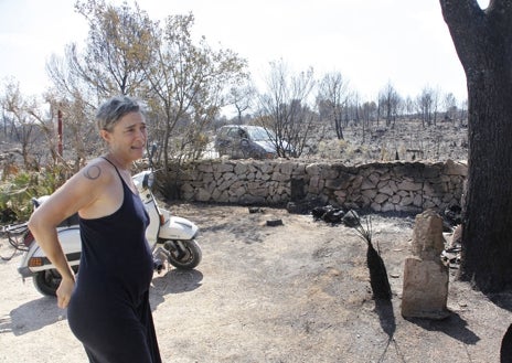 Imagen secundaria 1 - «Cuando hay un incendio recuerdo el de La Plana»