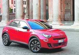 El habitual atractivo diseño de Fiat se une a un motor eléctrico de 136 CV con una autonomía de 400 kilómetros.