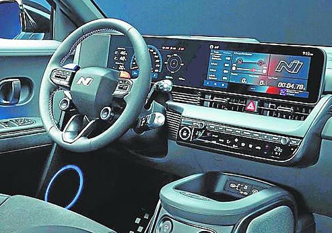 La tecnología, muy presente en el interior.