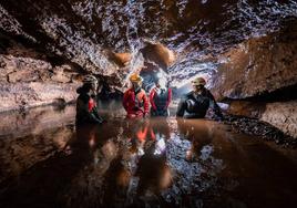 'La sala d'En Guillem' en las Cuevas de Sant Josep