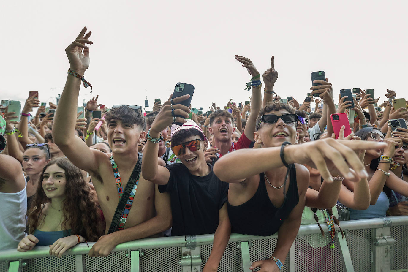 El Arenal Sound canta y baila al ritmo de la &#039;Jeepeta&#039; en el segundo día de festival