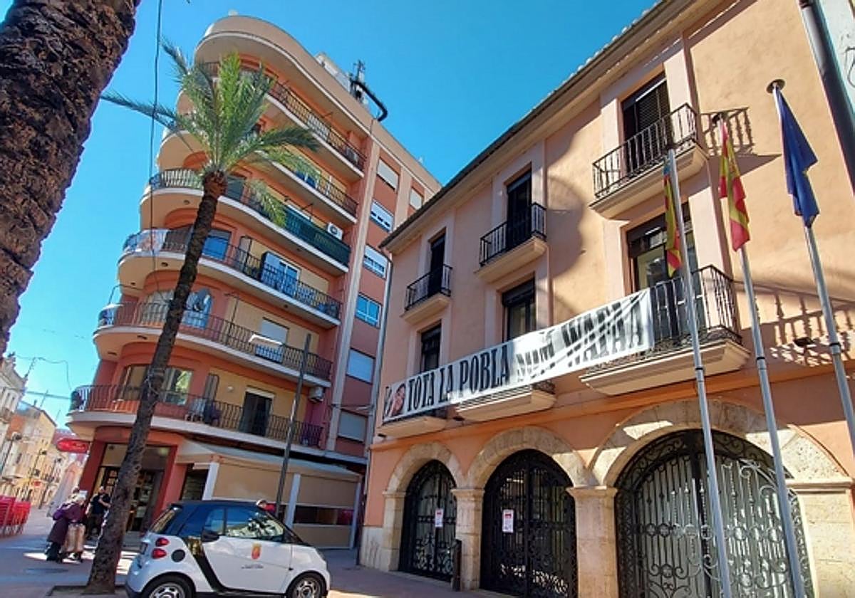 Ayuntamiento de la Pobla Llarga.