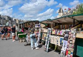 Los 'bouquinistes' del Sena, todo un símbolo de París