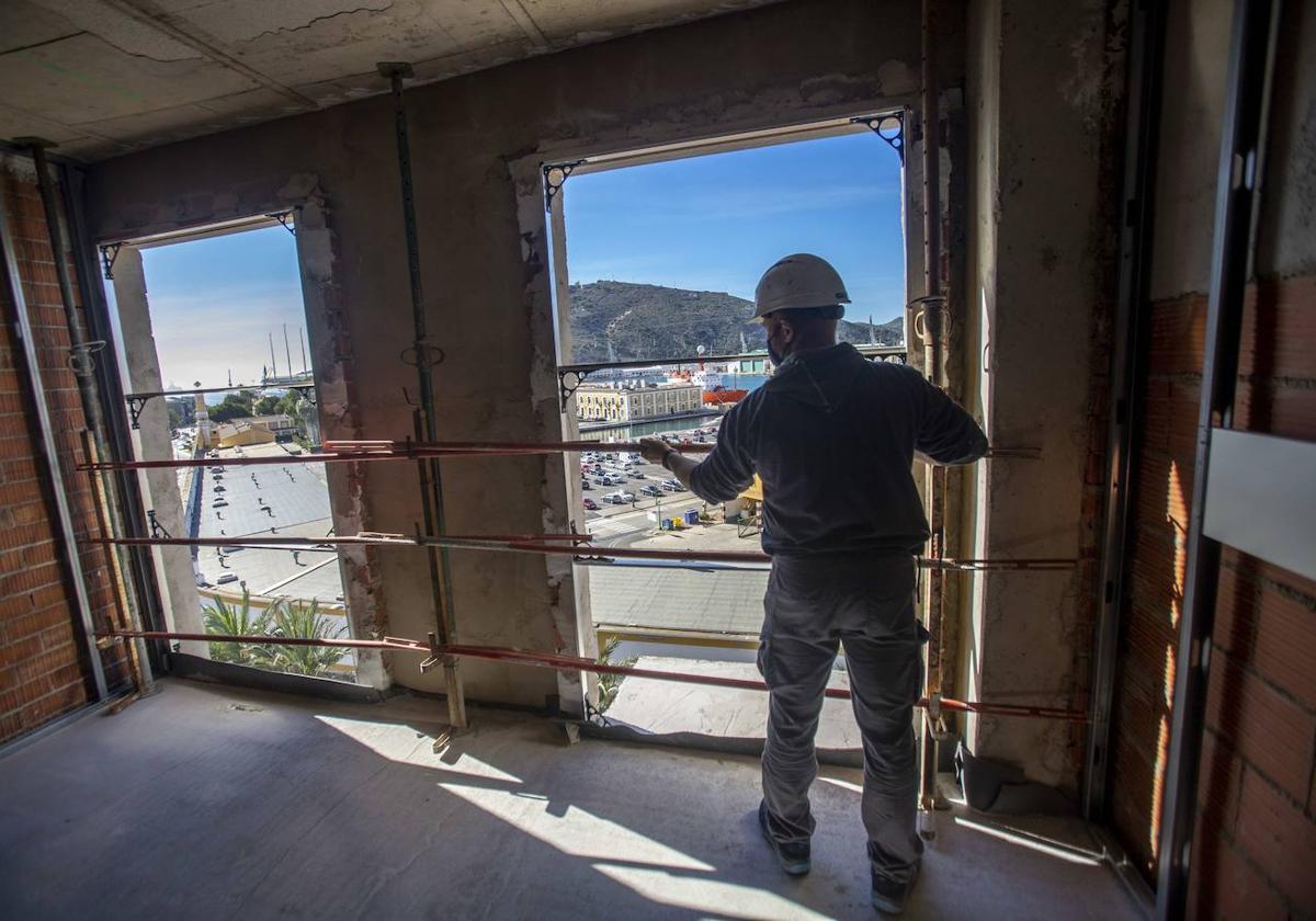 Trabajador en una obra.