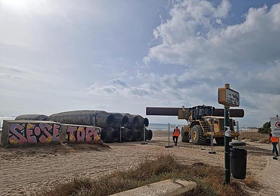 Playa del Arbre del Gos, en Pinedo.