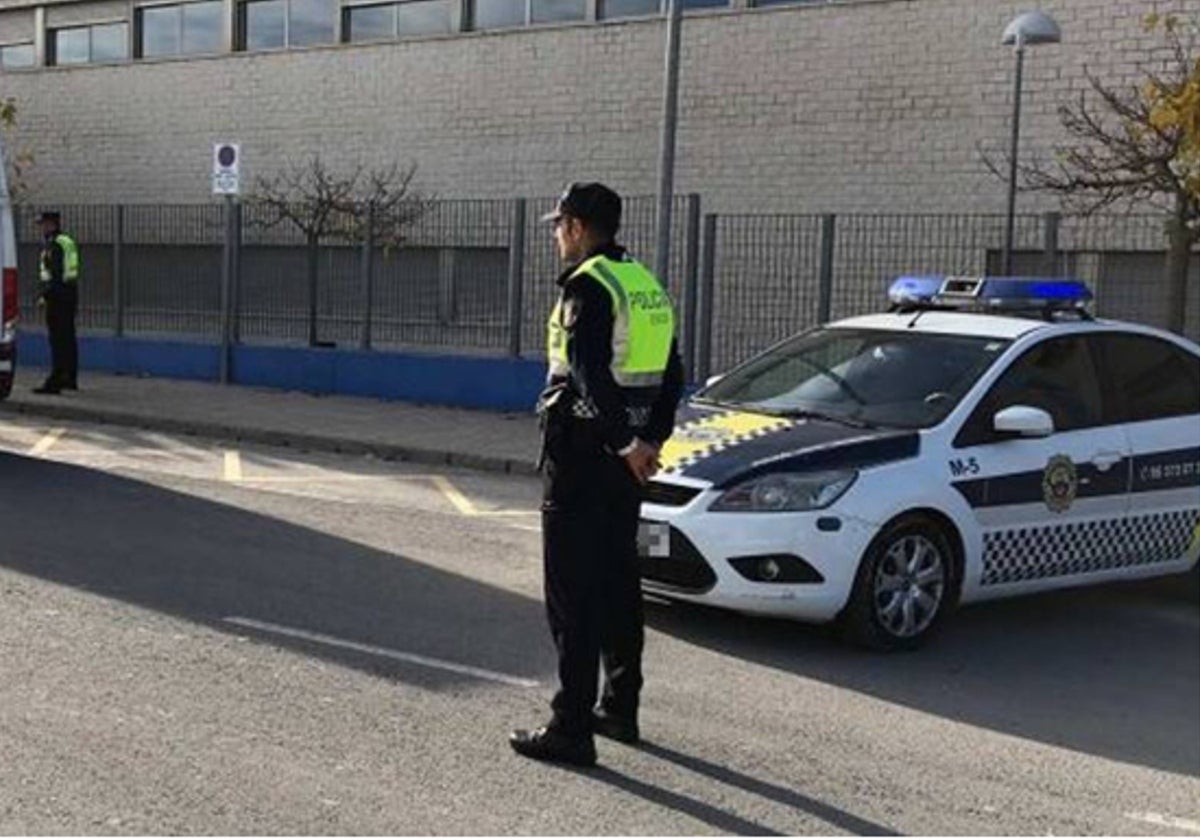 Policía Local de Benissa, en un control.